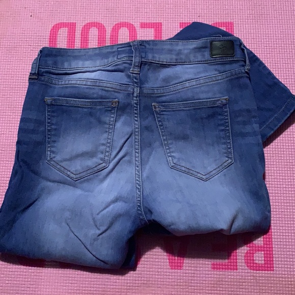 Light blue jeans - Picture 2 of 2